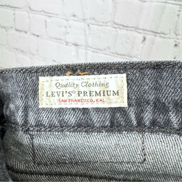 Levi’s Premium Black Wedgie Straight Button Fly Jeans Size 29 - Picture 8 of 9